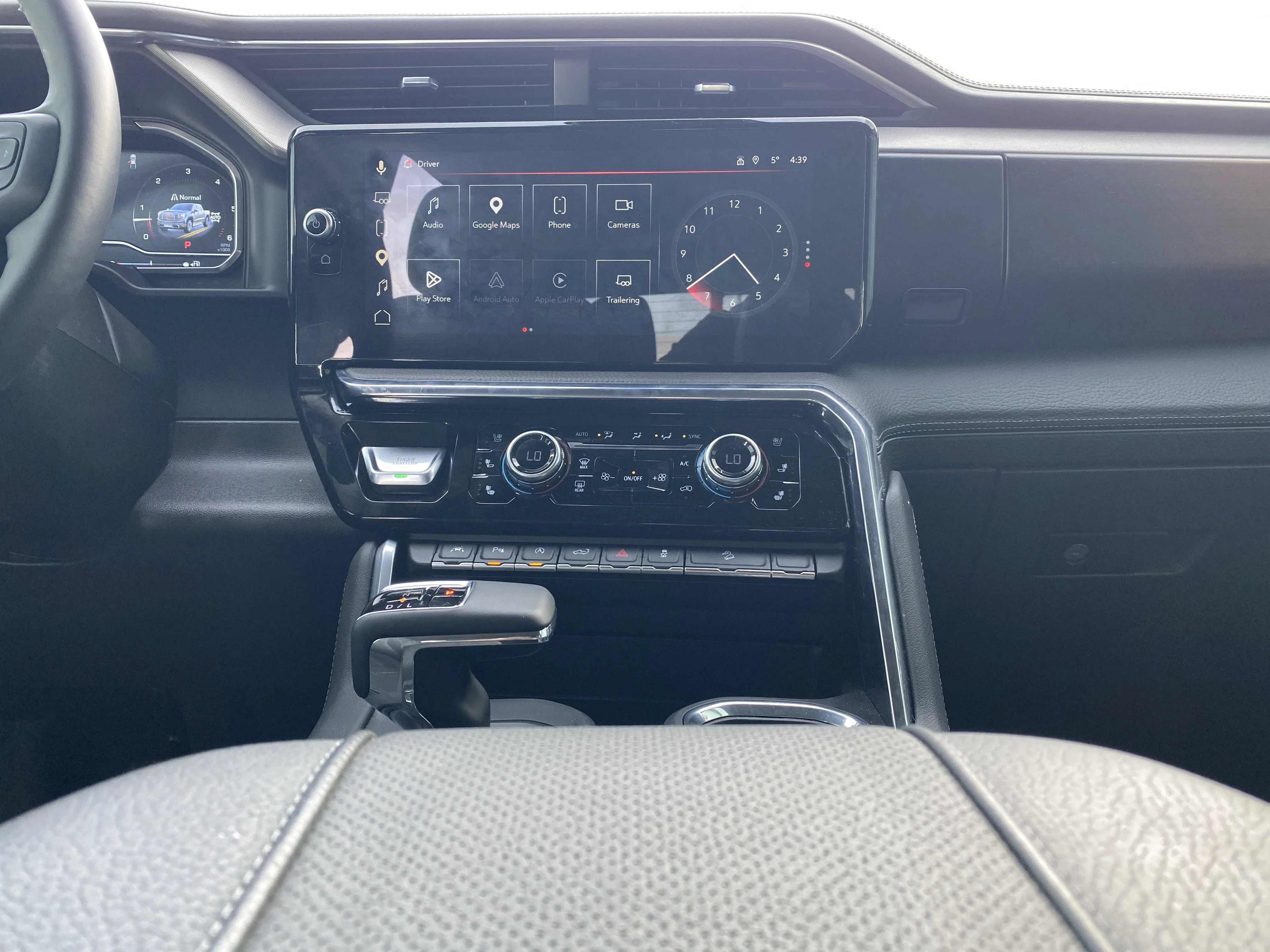 Certified Used 2025 Black GMC Crew Cab Denali * 6.2L V8 *360 CAMERA * HEAD UP DISPLAY * image 14