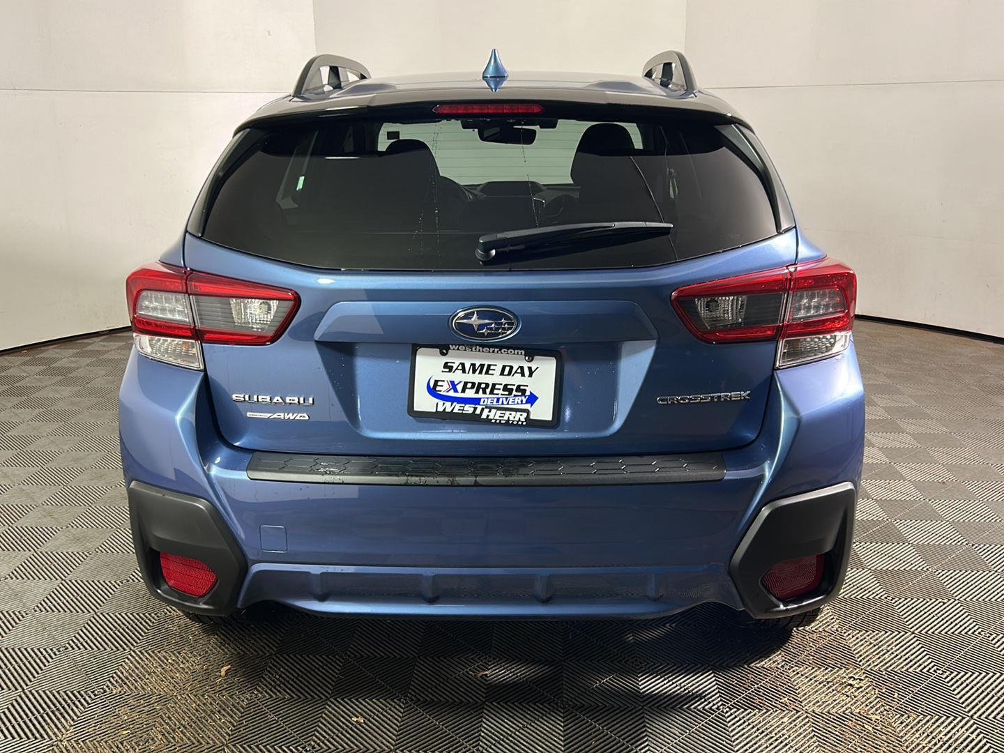 Used 2023 Horizon Blue Pearl Subaru Premium image 7