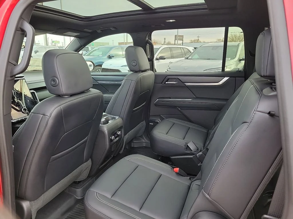 2026 GMC Acadia Elevation - Photo 16