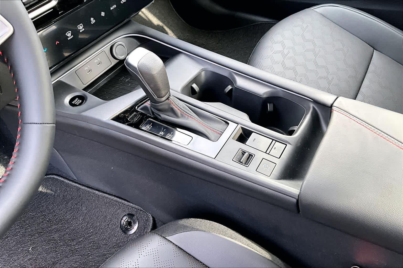 New 2026 Bluestone Pearl/Super Black Nissan SR image 7