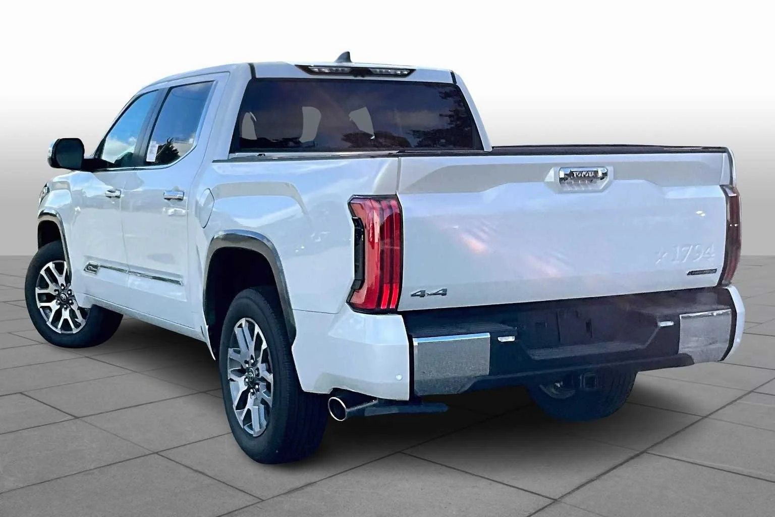 2026 Toyota Tundra 1794 Edition - Photo 12
