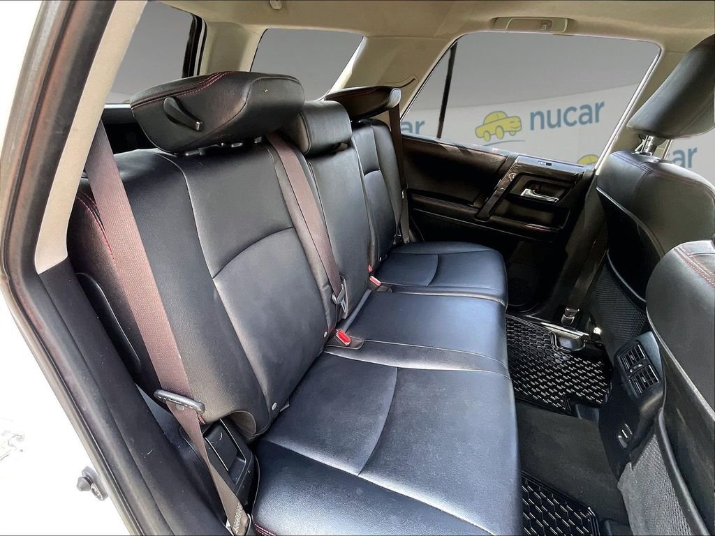 Used 2019 White Toyota SR5 image 19