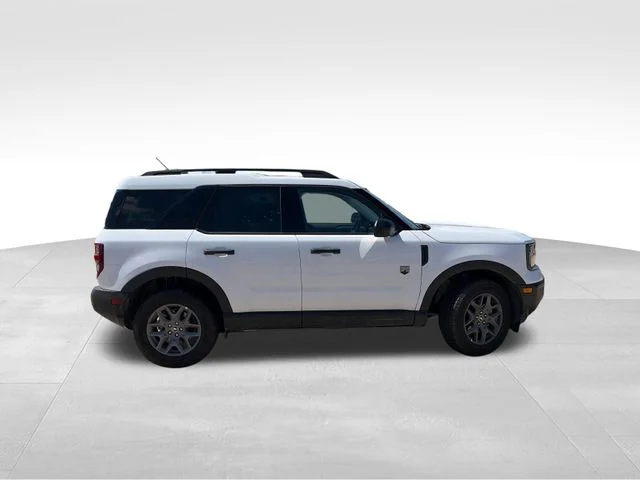 Used 2025 White Ford Big Bend image 11