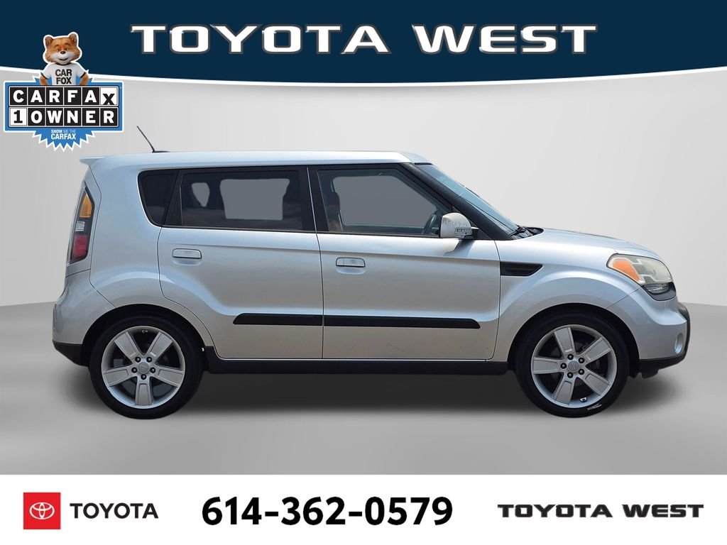 Used 2010 Silver Kia Sport image 5
