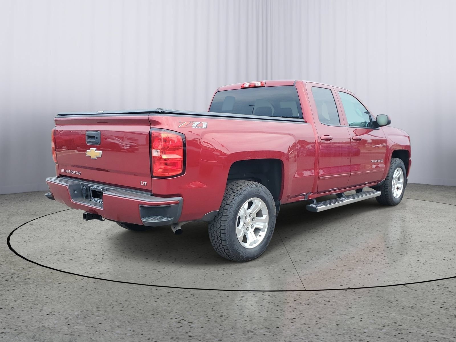 Used 2019 Red Chevrolet LT image 4