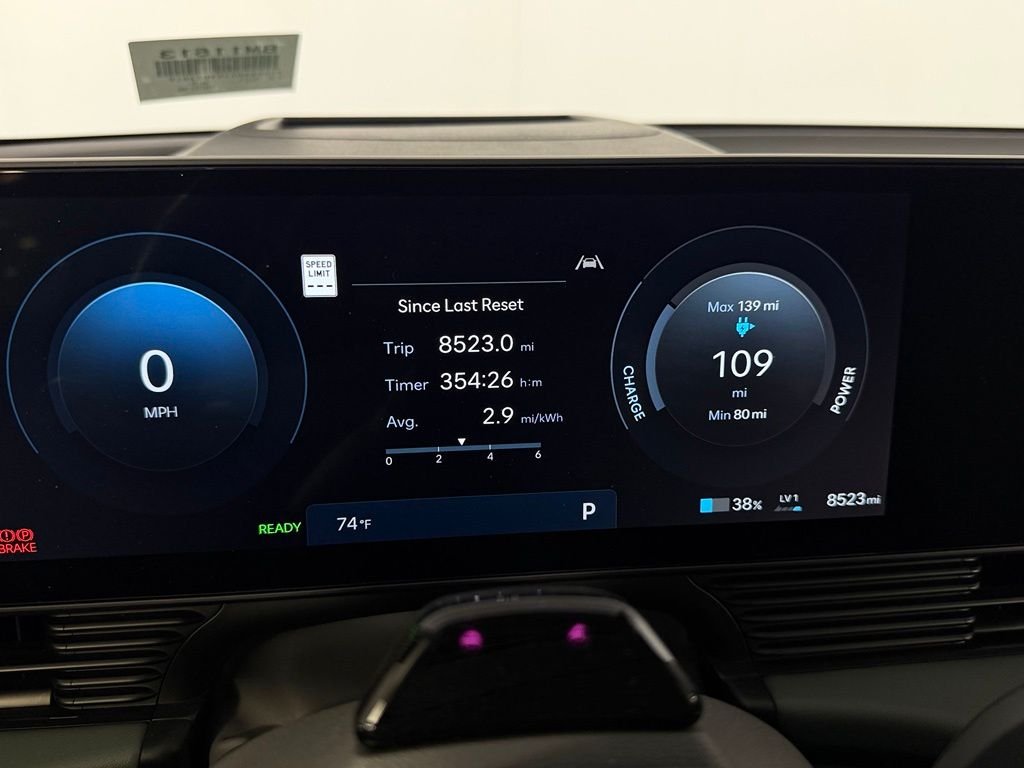 Used 2025 White Hyundai Limited image 16