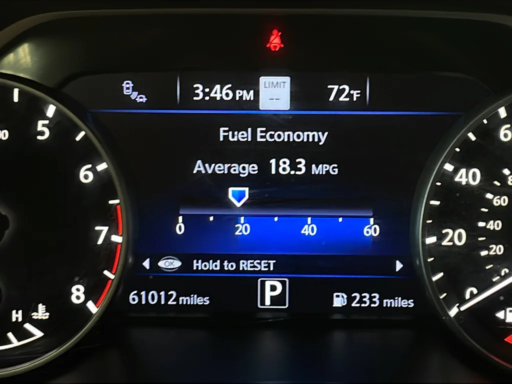Used 2020 Black Nissan SL image 13