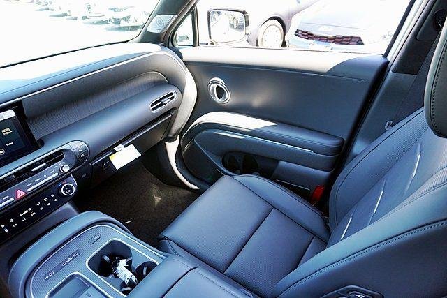 New 2026 Silver Hyundai Calligraphy AWD image 28