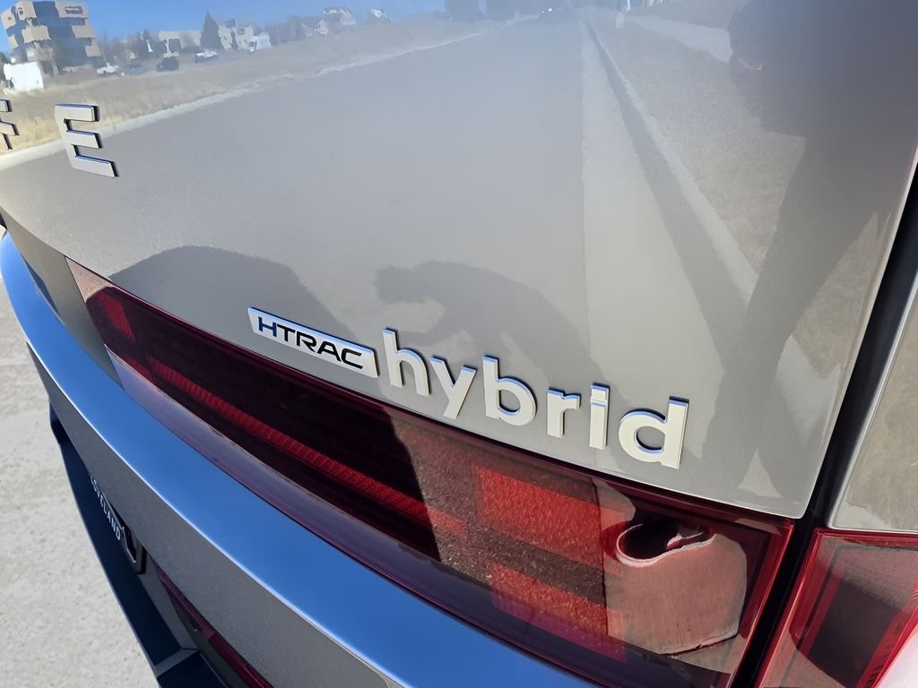 New 2026 Shimmering Silver Hyundai SE image 11