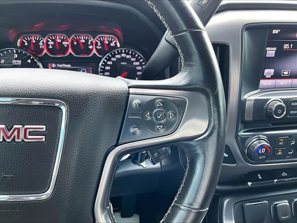Used 2015 Black GMC SLE image 21
