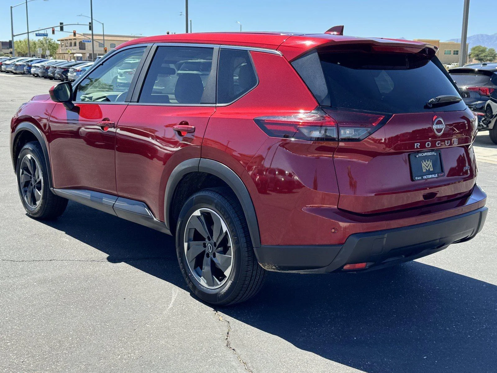 Used 2025 Scarlet Ember Tin Nissan SV image 4