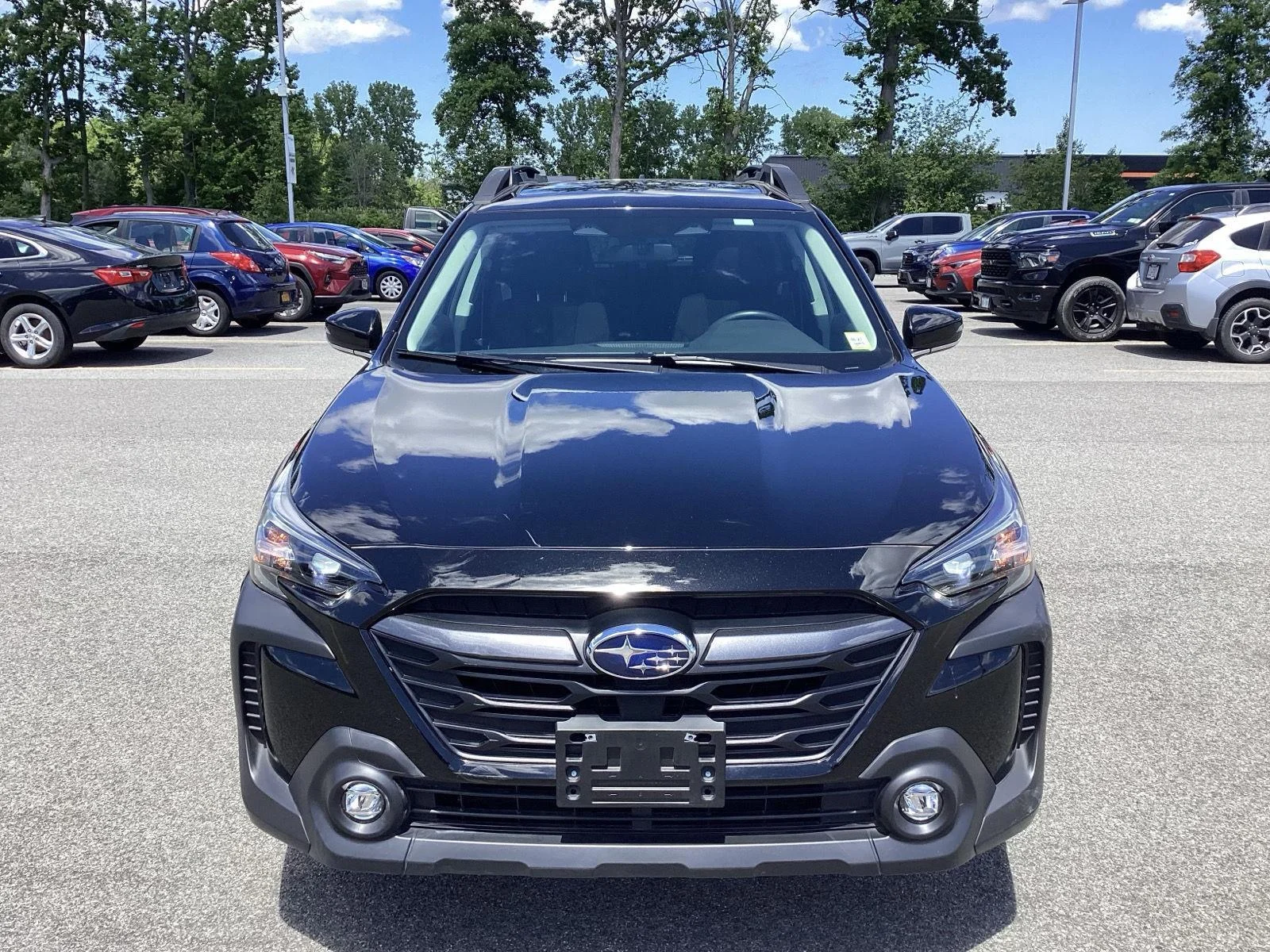 Used 2025 Crystal Black Silica Subaru Premium image 2