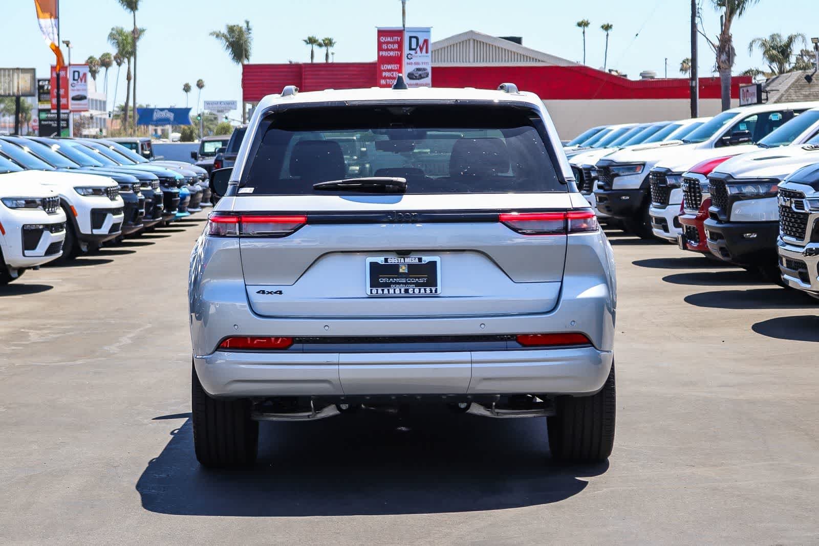 New 2026 Silver Zynith Jeep Limited Reserve image 5