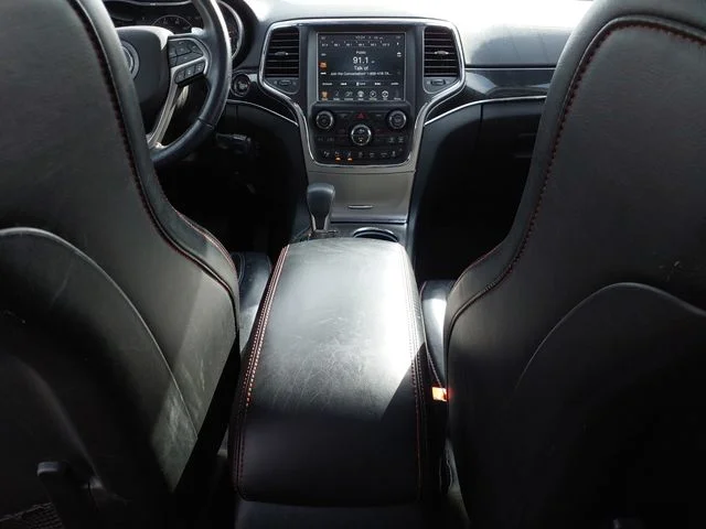 Used 2017 White Jeep Trailhawk image 15