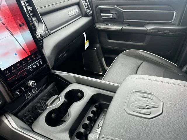 New 2026 Bright White Clear-Coat Exterior Paint RAM Laramie image 24