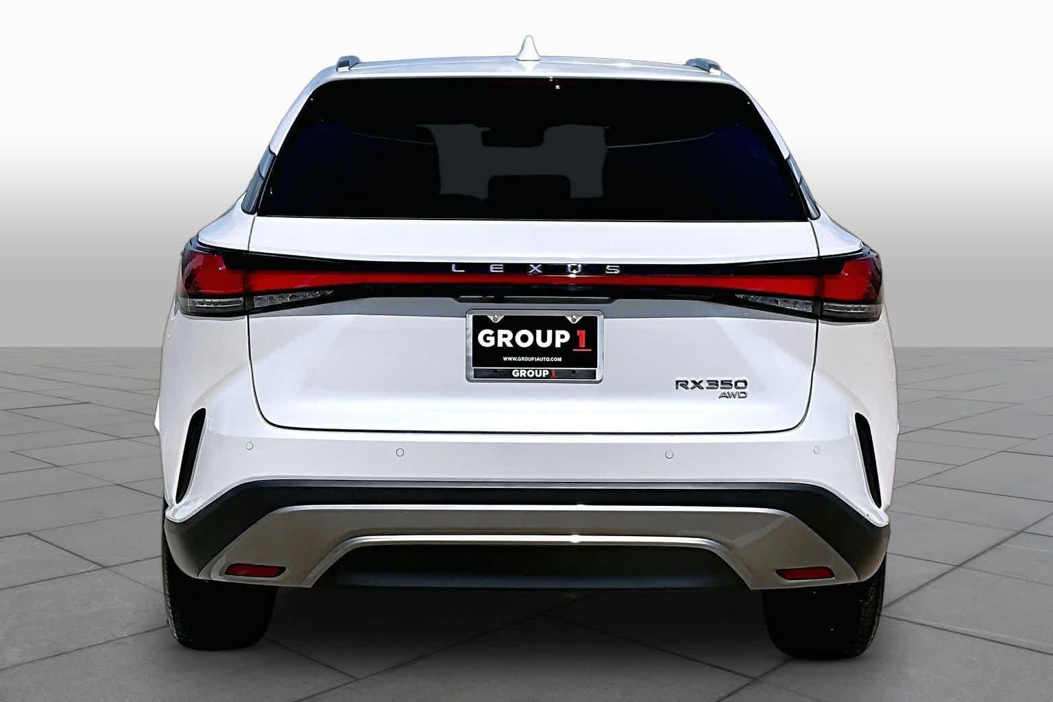 Used 2023 Eminent White Pearl Lexus Luxury image 5