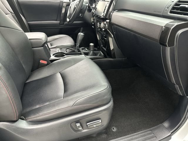 2021 Toyota 4Runner Venture - Photo 24