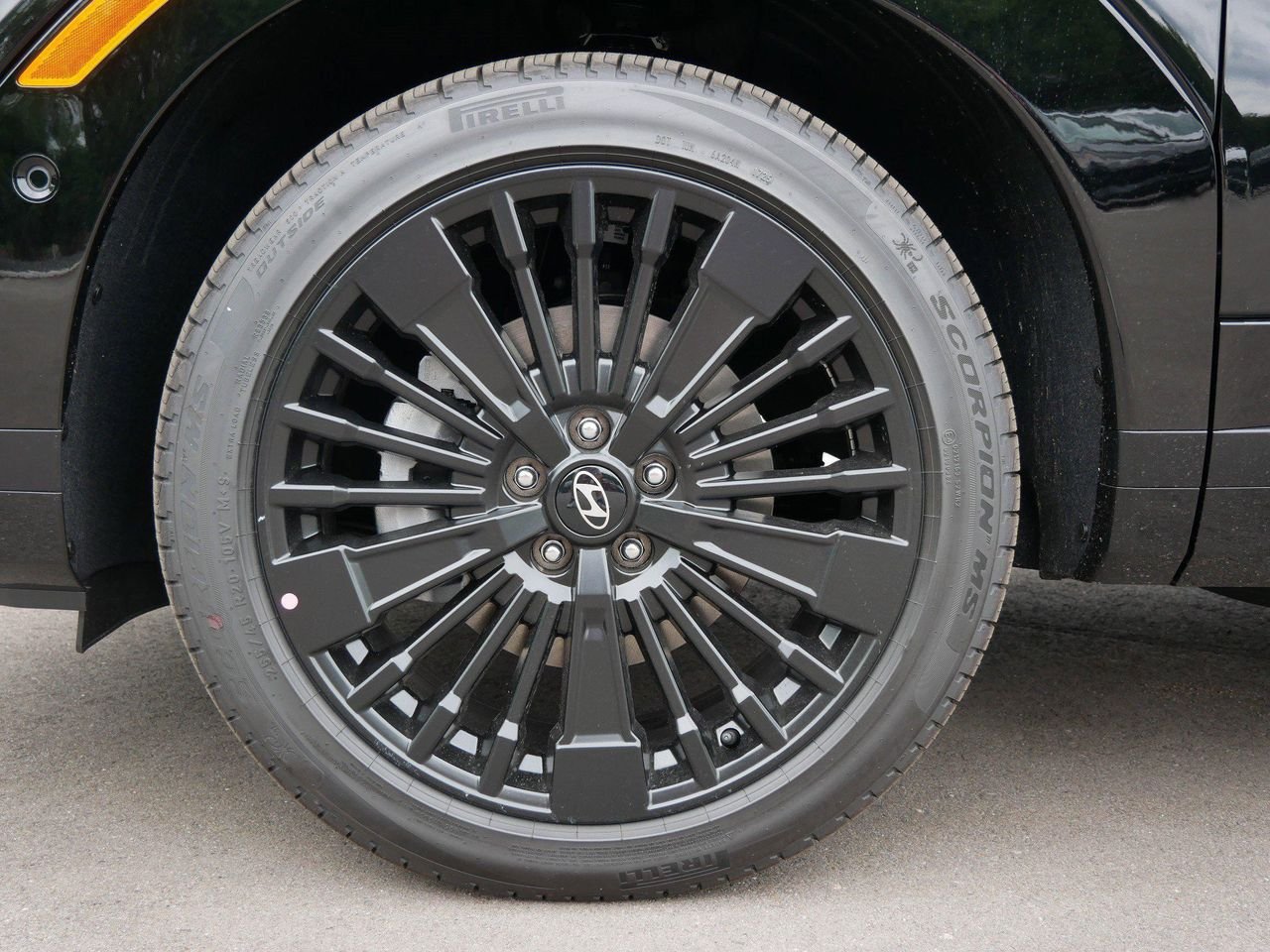 New 2026 Phantom Black Hyundai Calligraphy image 5
