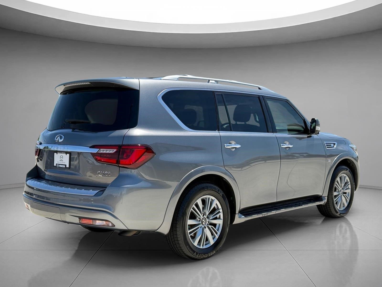 Used 2019 Graphite Shadow INFINITI LUXE image 2