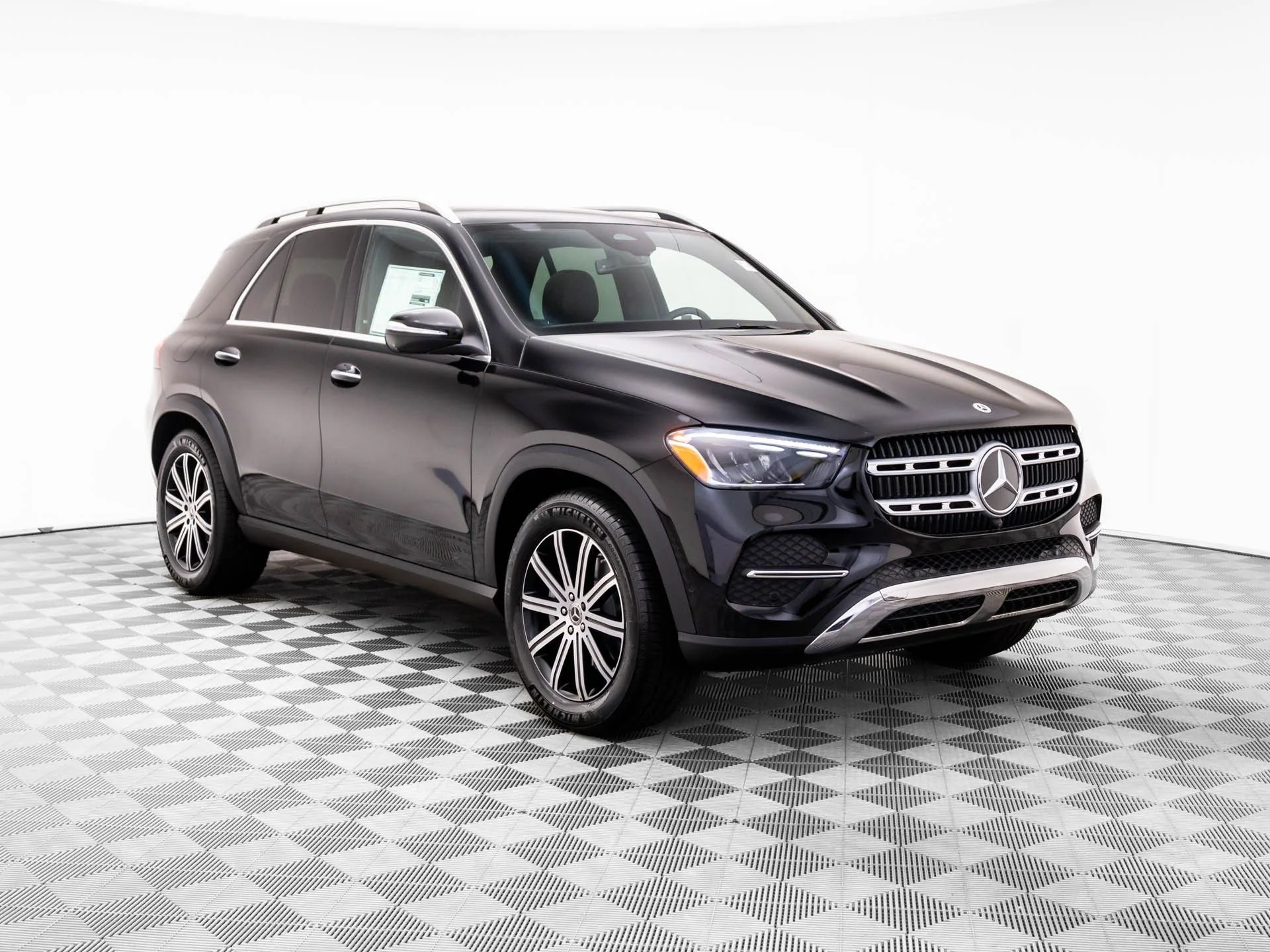 New 2026 Black Mercedes-Benz GLE 350 image 7