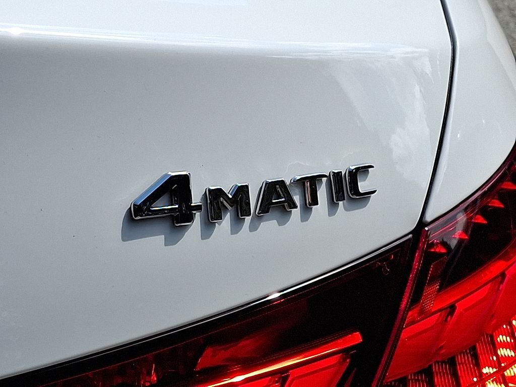 2025 Mercedes-Benz C-Class Sedan C 300 - Photo 30