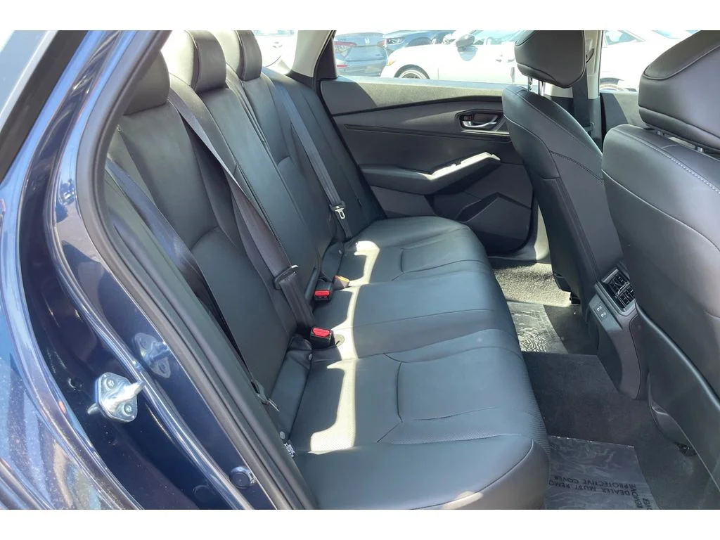 Used 2025 Canyon River Blue Metallic Honda EX-L image 17