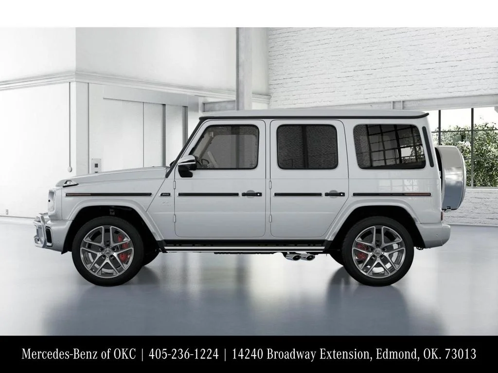 New 2027 MANUFAKTUR Moonlight White Metallic Mercedes-Benz AMG® G 63 SUV image 34