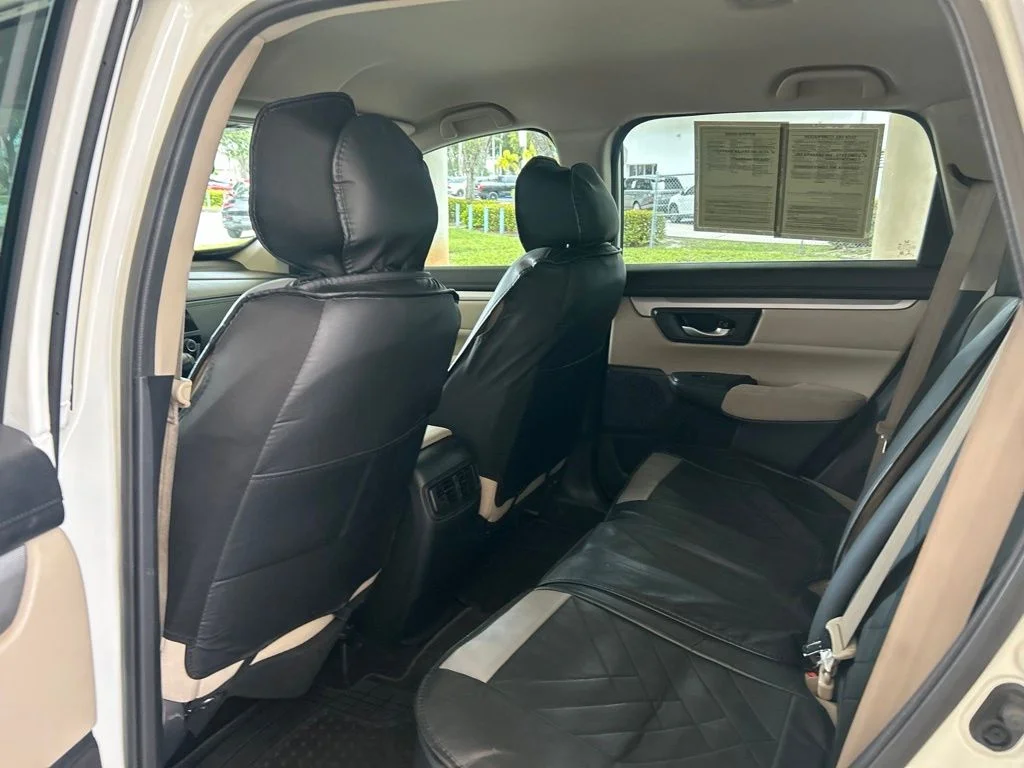 Used 2018 White Honda LX image 31