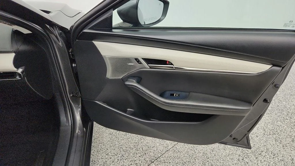 Used 2020 Machine Gray Metallic Mazda Premium Package AWD image 26