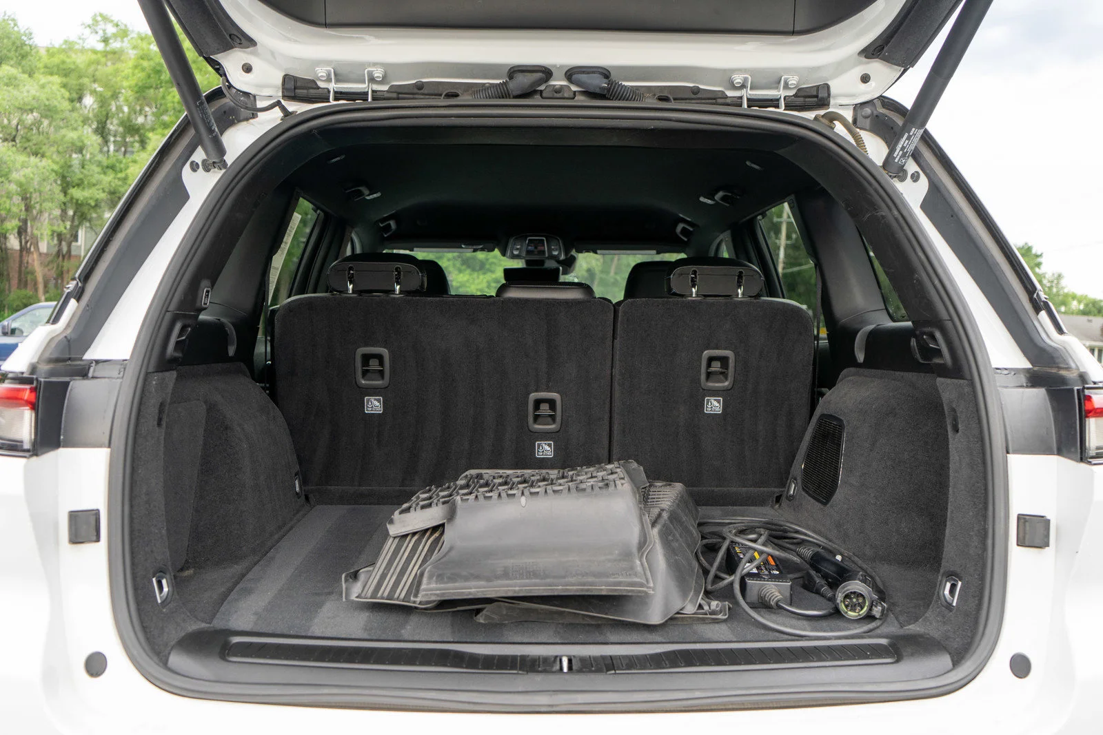 Used 2022 Bright White Clearcoat Jeep Trailhawk 4xe image 9