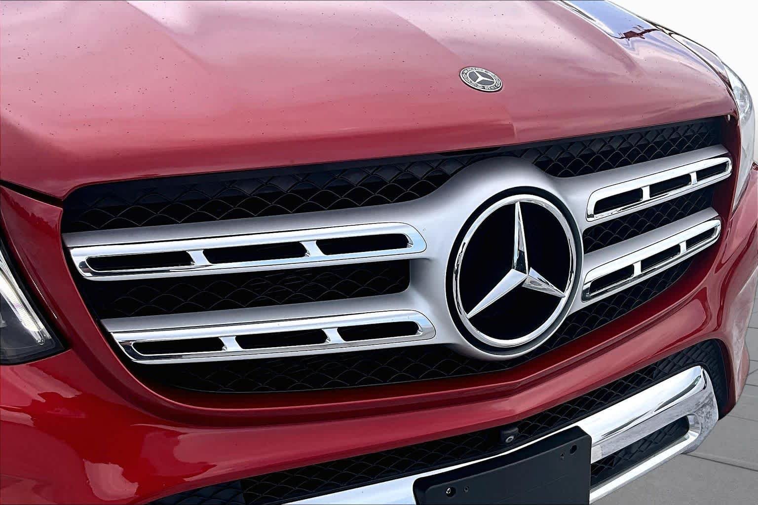 Used 2017 designo Cardinal Red Metallic Mercedes-Benz GLS 450 image 30