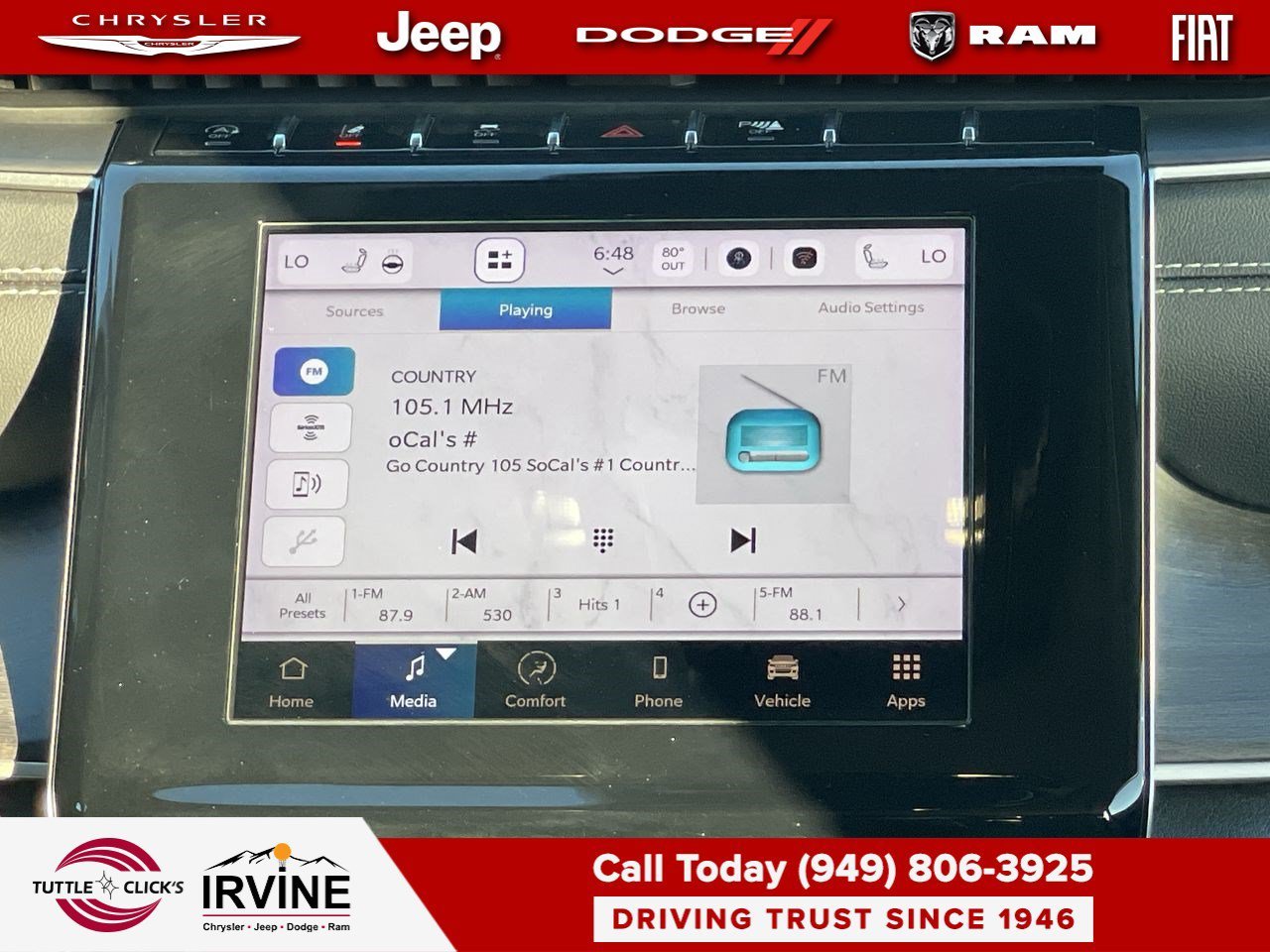 Used 2022 Diamond Black Crystal Pearlcoat Jeep Limited image 17