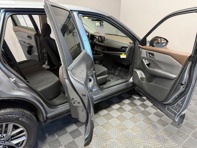 Used 2023 Gun Metallic Nissan S image 22