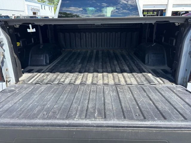 Used 2024 Gray GMC Pro image 17