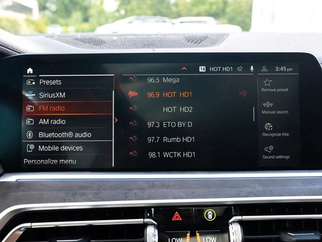 Used 2022 Brown BMW xDrive40i image 27