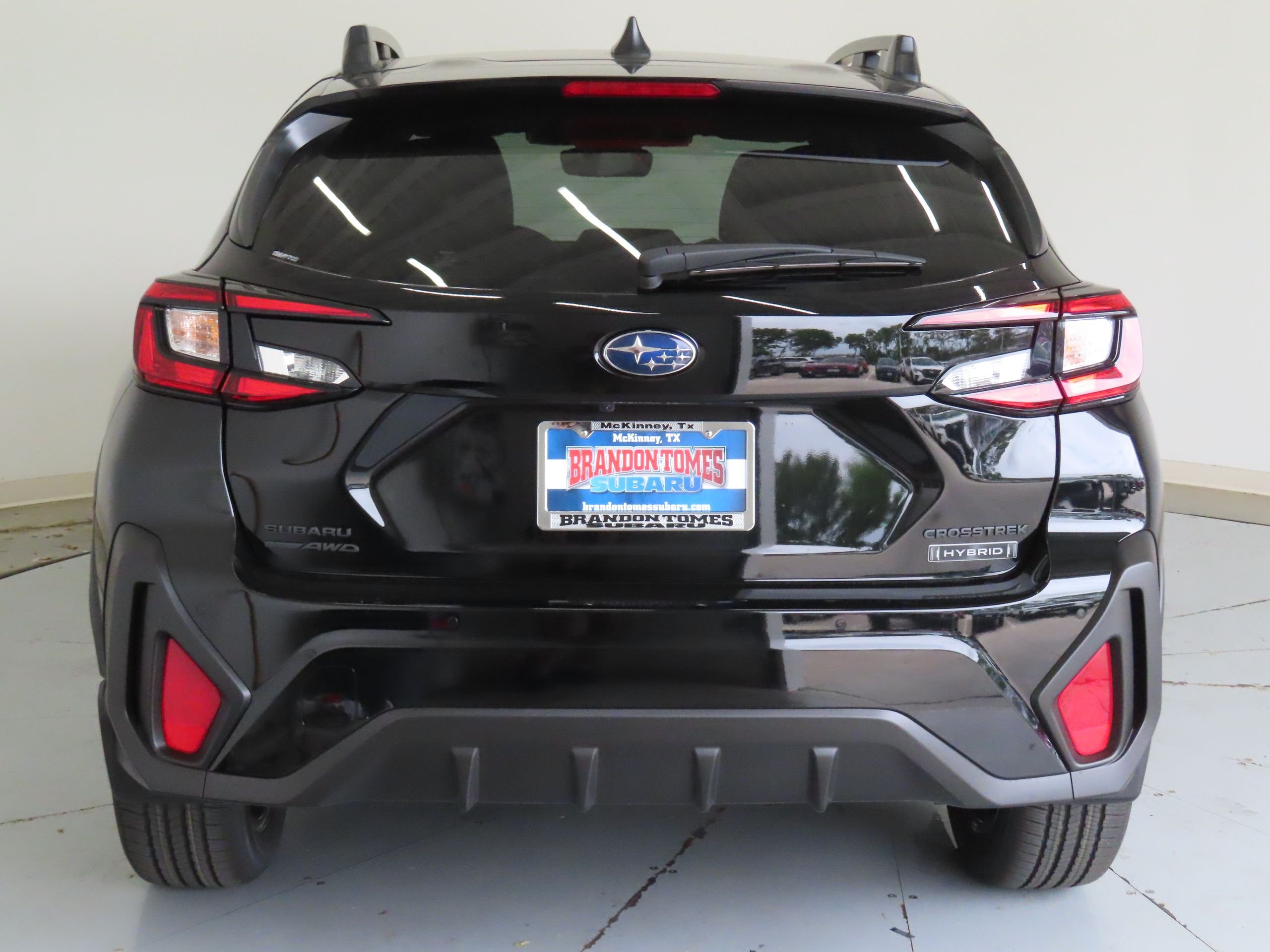 New 2026 CRYSTAL BLACK SILICA Subaru Limited Hybrid image 4