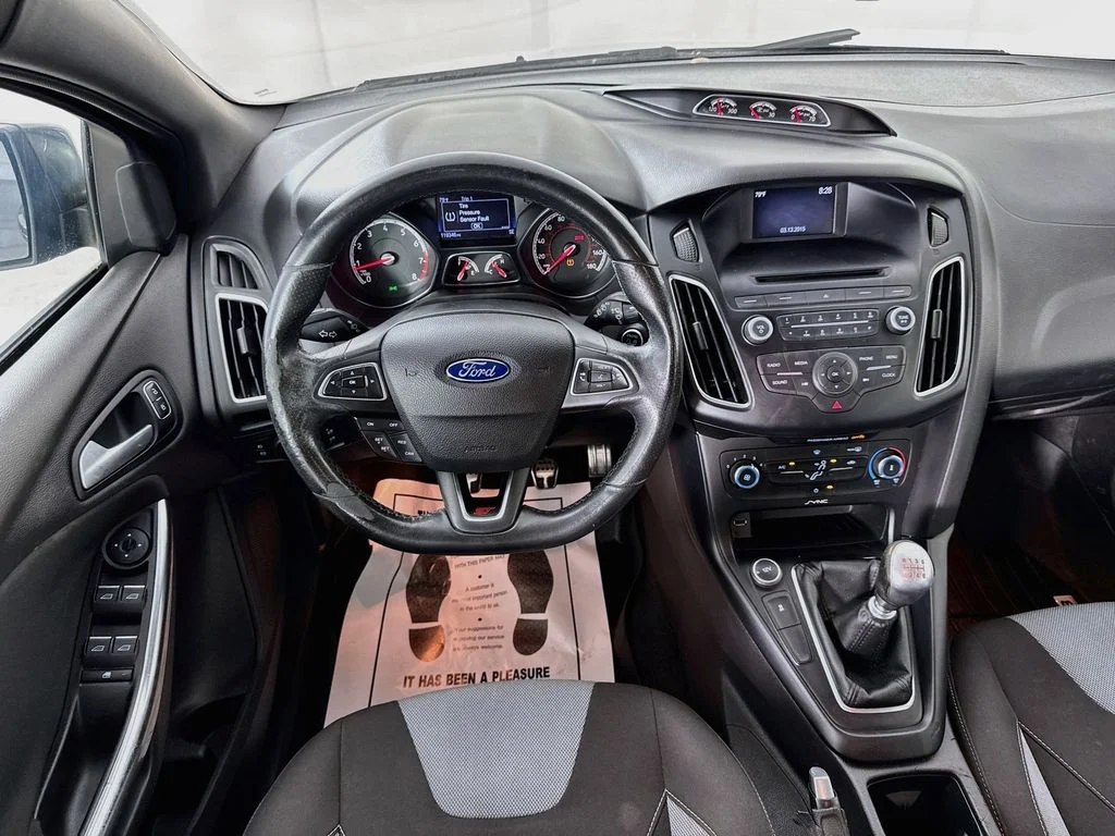 Used 2015 Magnetic Ford ST image 25