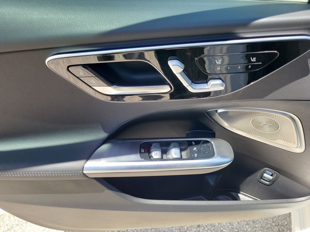 New 2026 Polar White Mercedes-Benz C 300 image 16