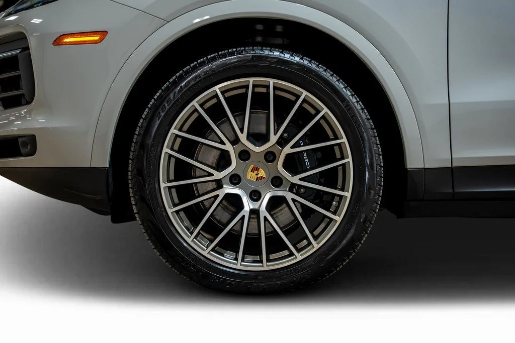 Used 2022  Porsche S Platinum Edition image 26