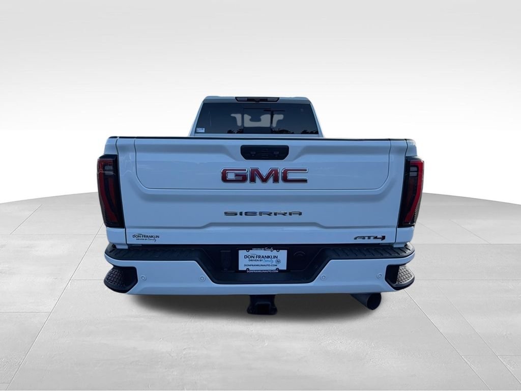 Used 2024 White GMC AT4 image 7