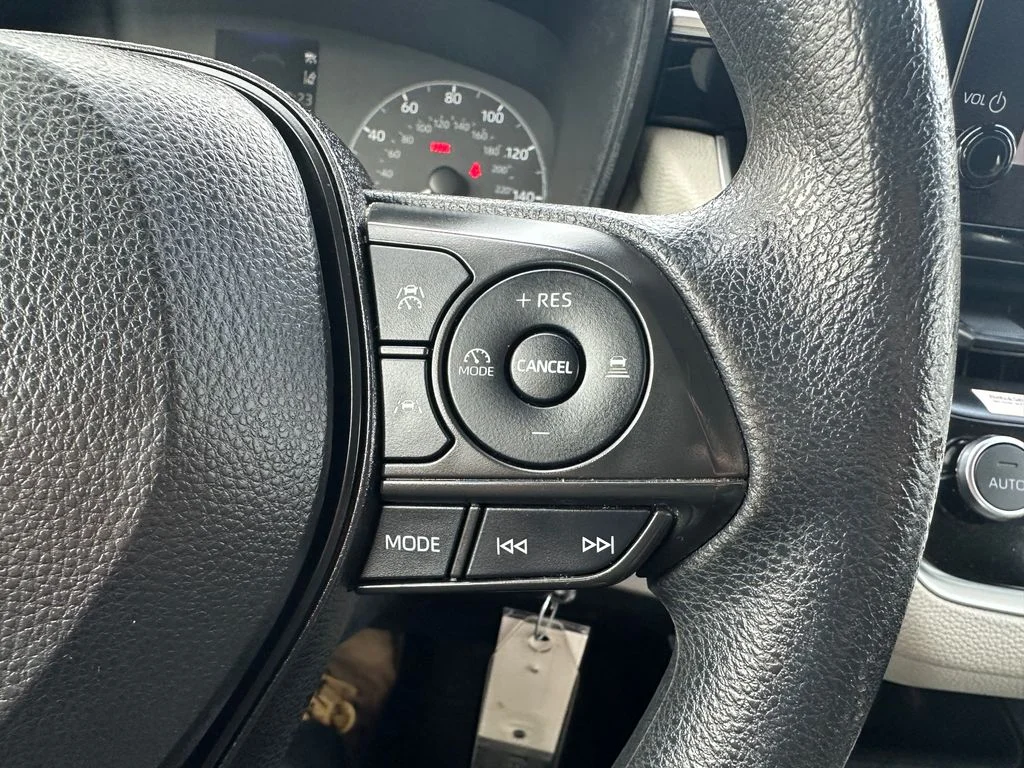 Used 2024  Toyota LE image 20