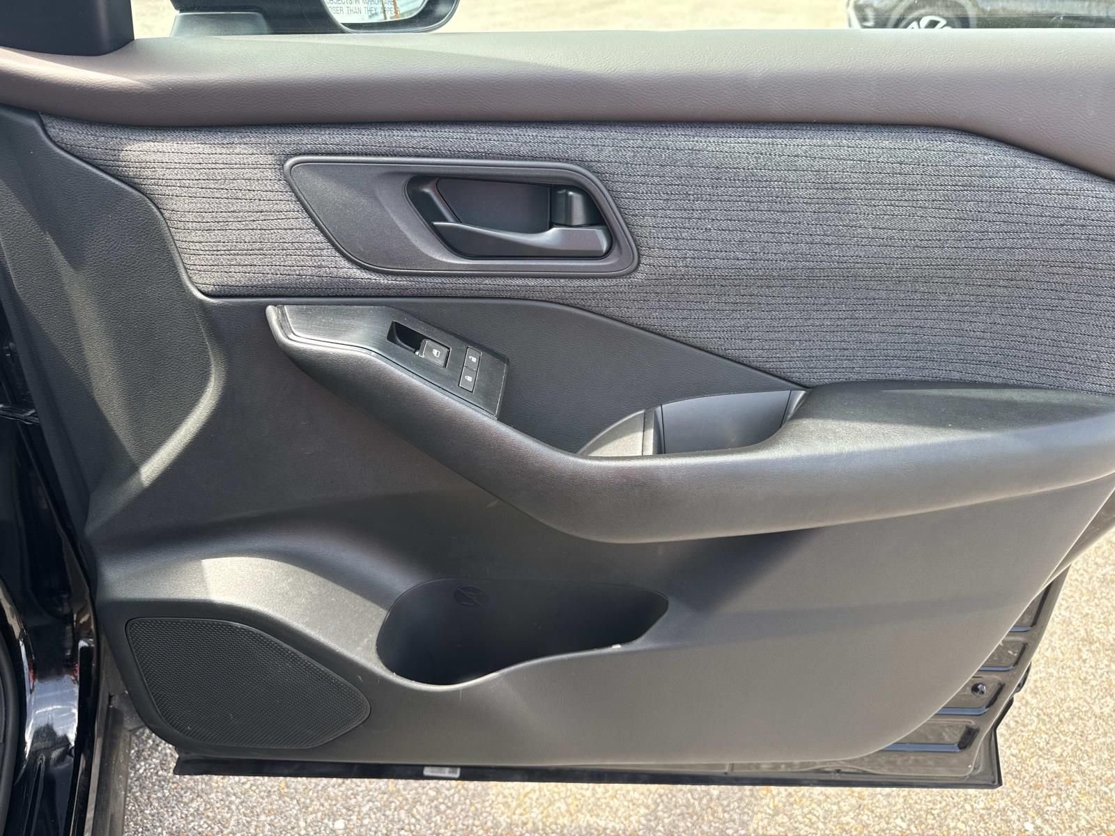 Used 2023 Black Nissan S image 14