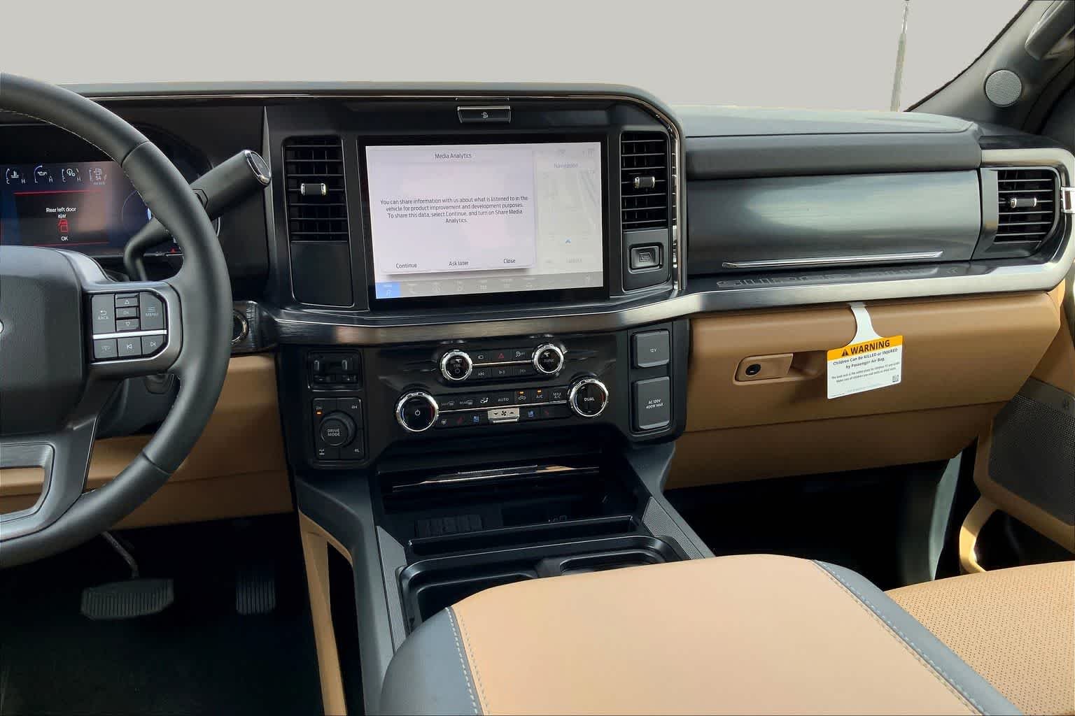 New 2026 Star White Metallic Tri-Coat Ford F-250® Lariat® image 6