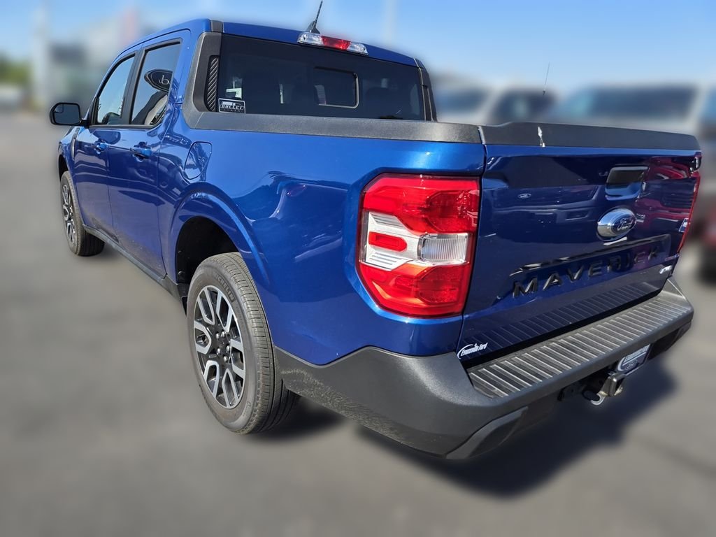 Used 2023 Atlas Blue Metallic Ford Lariat image 9