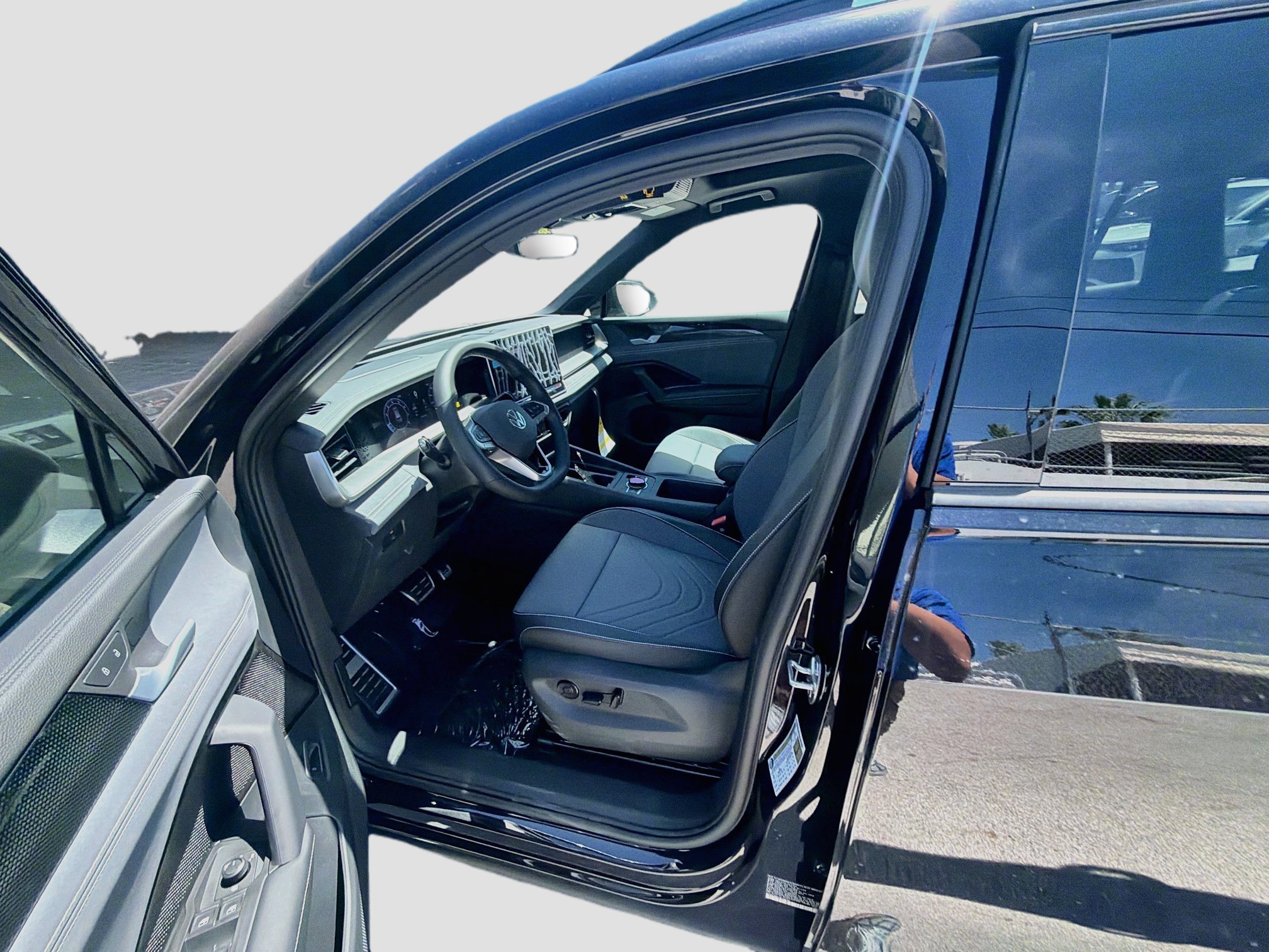 New 2026 Black Volkswagen SE R-Line Black image 16
