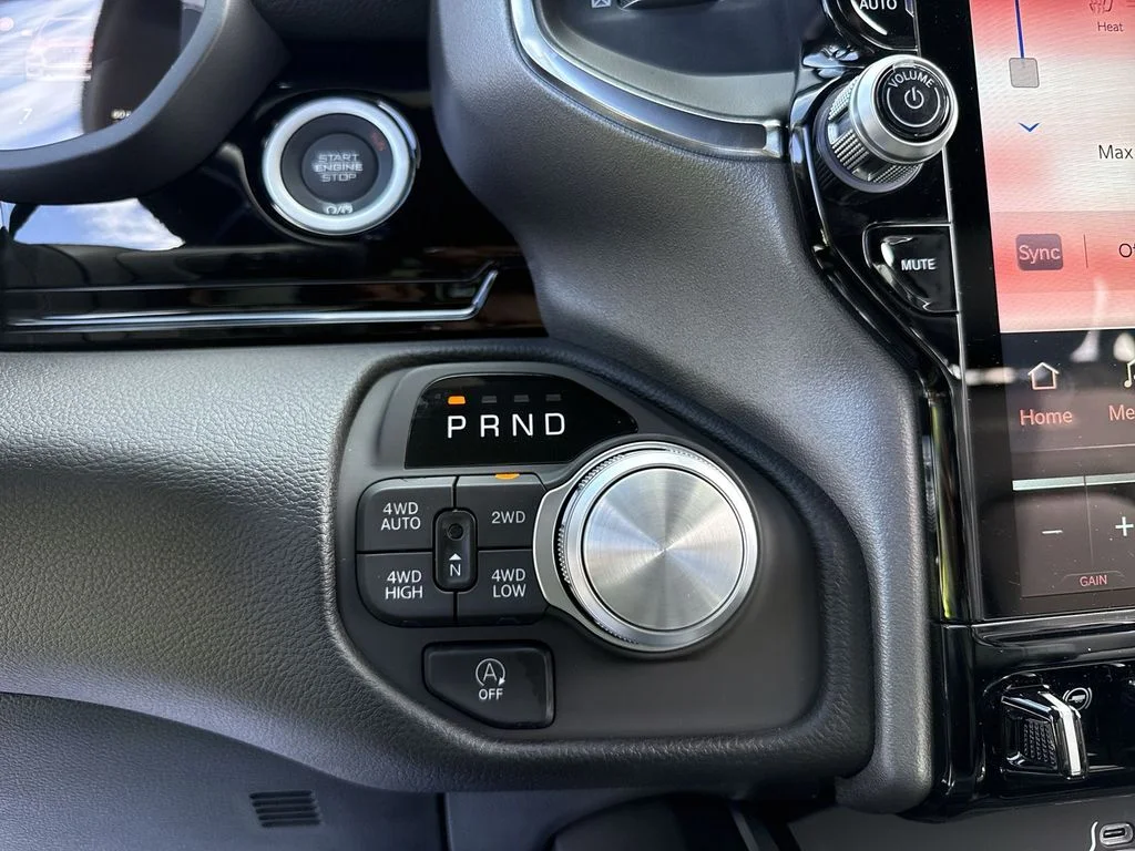 2026 RAM 1500 Laramie - Photo 20