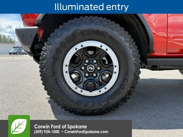 Certified Used 2023 Hot Pepper Red Metallic Tinted Clearcoat Ford Black Diamond image 11