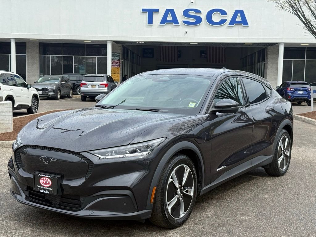 2022 Ford Mustang Mach-E