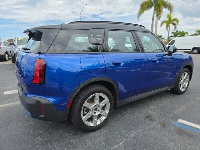 Used 2025 Blue MINI Cooper S ALL4 image 6