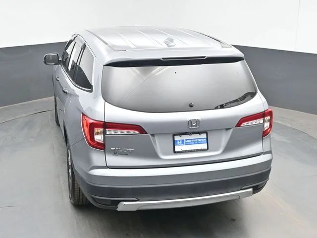 Used 2021 Silver Honda EX-L image 39